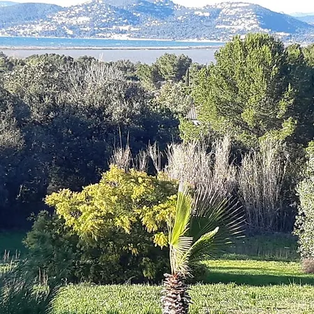 Bastide Presqu Ile De Giens Superbe Vue Mer Piscine Hyeres Exterior photo