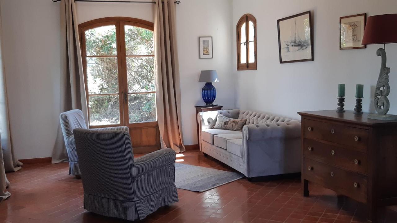 Bastide Presqu Ile De Giens Superbe Vue Piscine * Hyeres